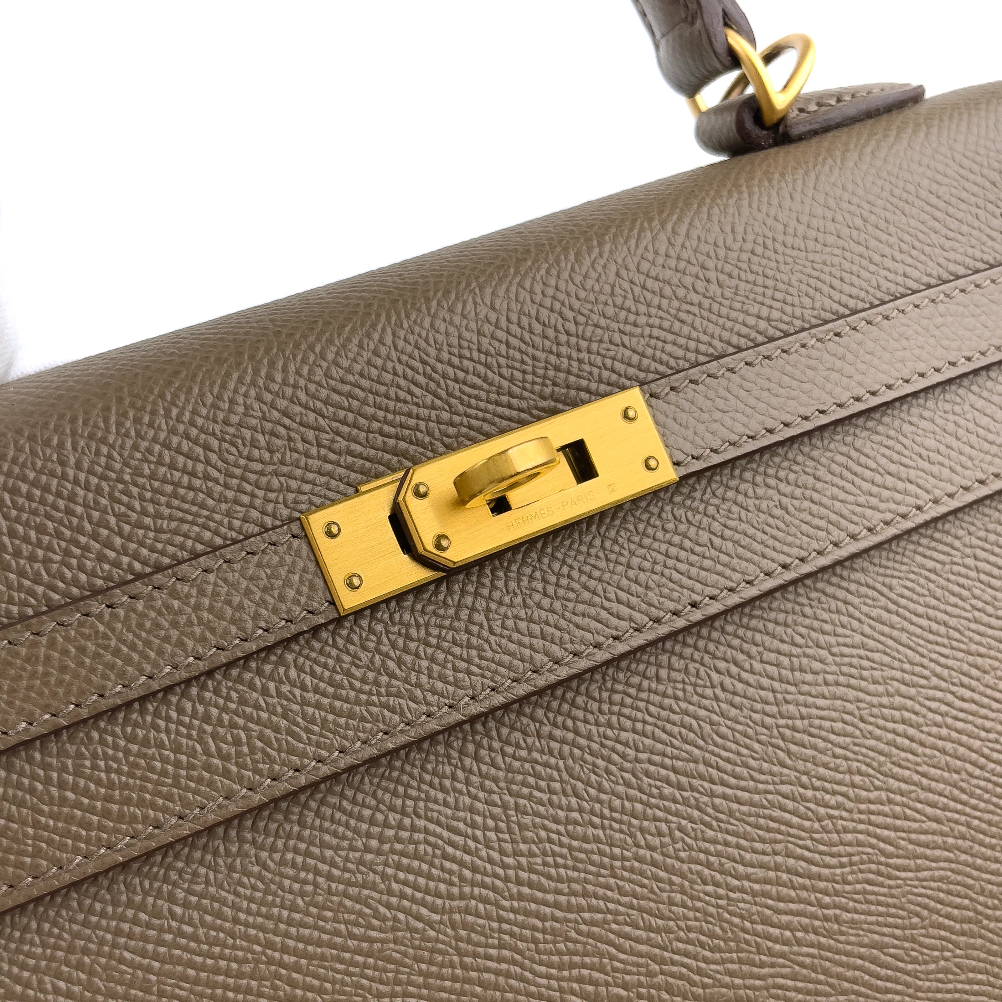 Hermès Kelly 25 Sellier Etoupe & Rouge H Bi-Colour with Brushed Gold Hardware