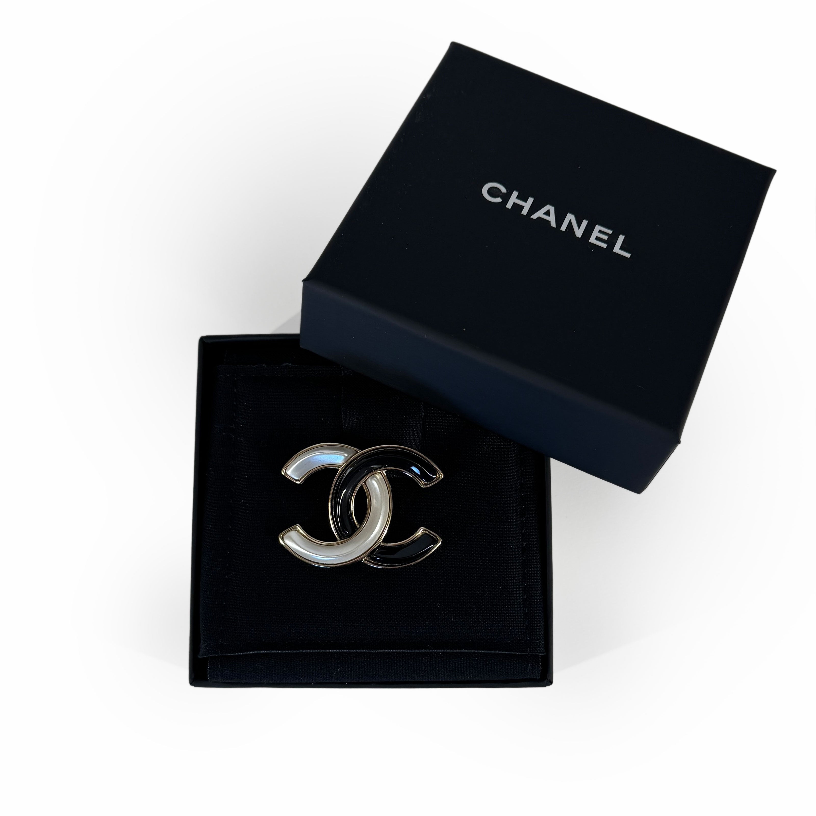 Chanel CC Black and Pearl Brooch in Champagne