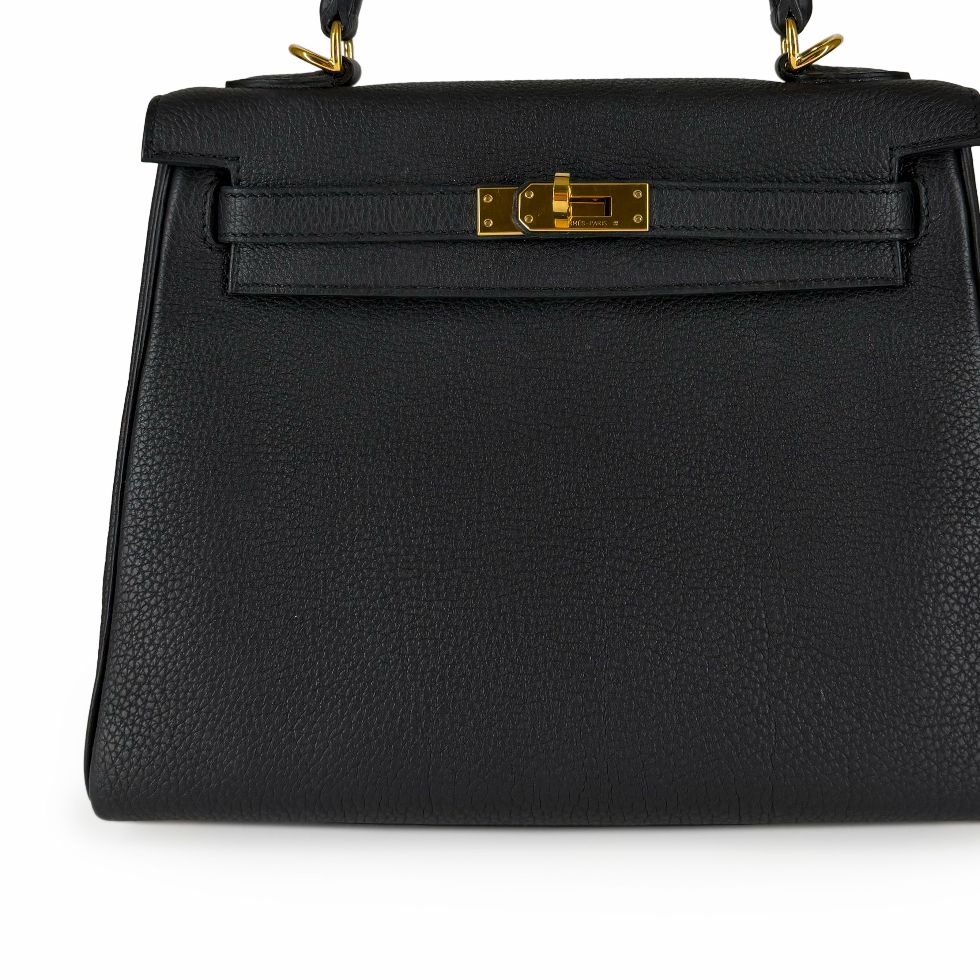 Hermès Kelly 25 Black Togo GHW
